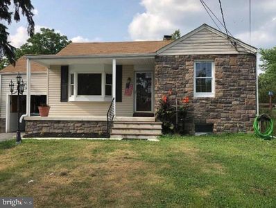 Property at 1928 Sulphur Spring Rd, Halethorpe, MD