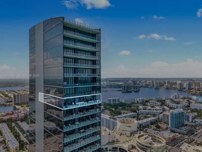 17141 Collins Ave #4201