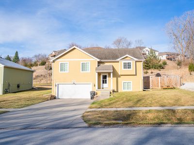 Property at 1106B N Linn St, Glenwood, IA