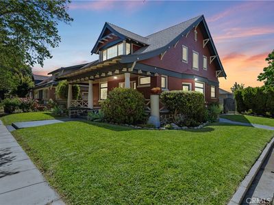 310 E Kingsley Ave