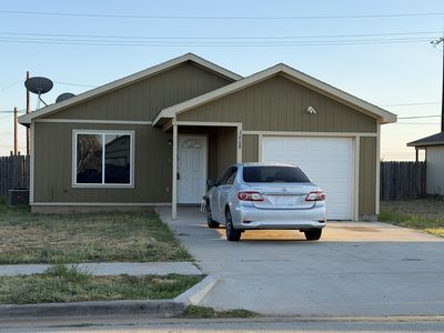 3608 E 3rd Pl