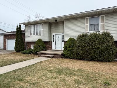 750 W Washington Ave