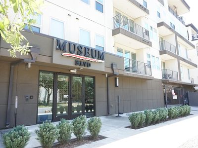 4819 Caroline St #111