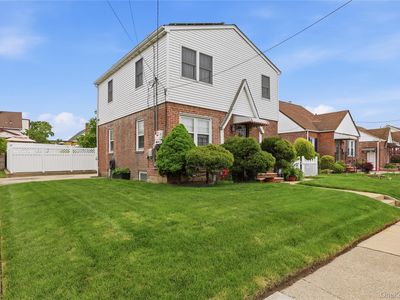 Property at 1 Ivanhoe Place, Valley Stream, NY