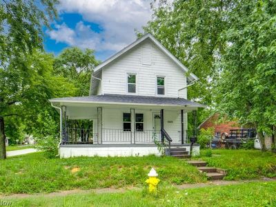 1225 Nestor Ave
