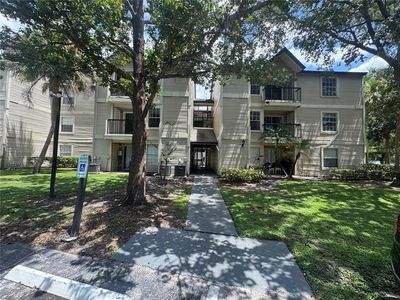 1948 Lake Atriums Cir APT 136