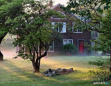 186 Great Neck Road