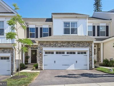 41 Midsummer Dr