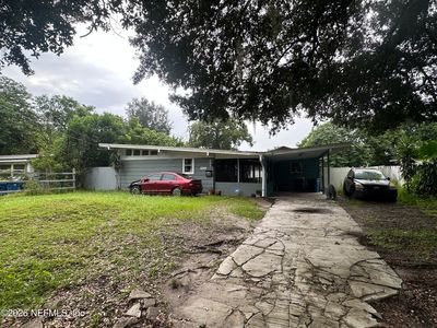 6304 SPRINKLE Drive N