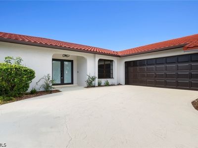 920 SE 16th Ter