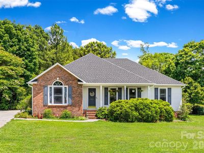5240 Spring Gln