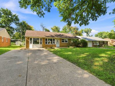 2038 College View Rd