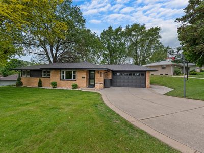 5329 Morningside DRIVE