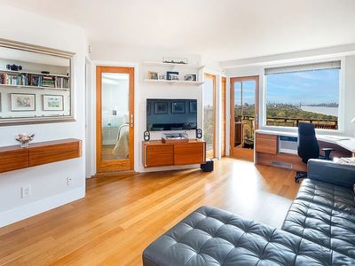 5700 Arlington Ave APT 21R