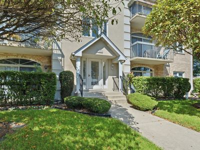 7900 Nagle Ave APT 2N