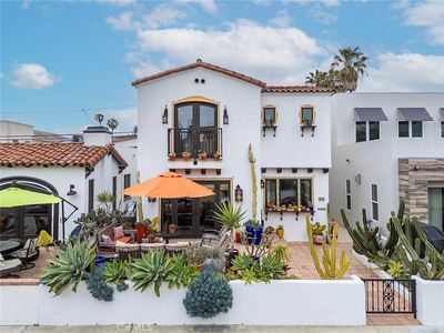 69 Santa Ana Ave