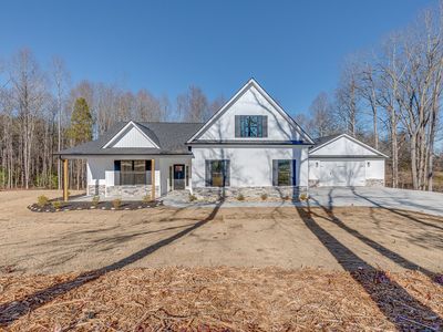 Ryleigh Plan, Country Mist Farms