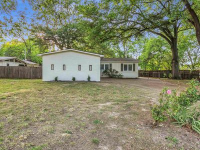 1778 Oakwood Dr