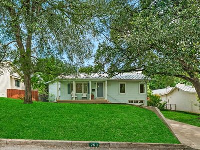 253 E Edgewood Pl