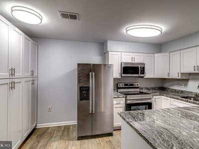 2215 Lowells Glen Rd Unit B