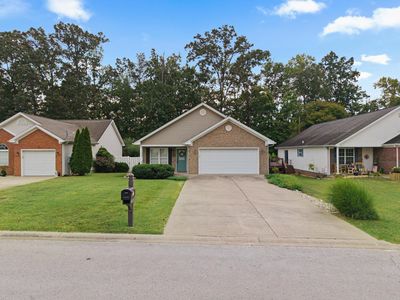 Property at 191 Fairway Trce, Cadiz, KY