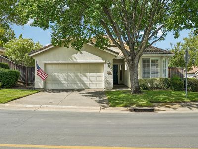 2900 Greens Court