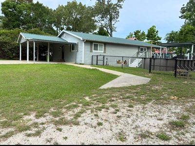 311 Casablanca Dr