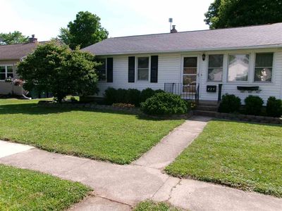 425 SW 17th St