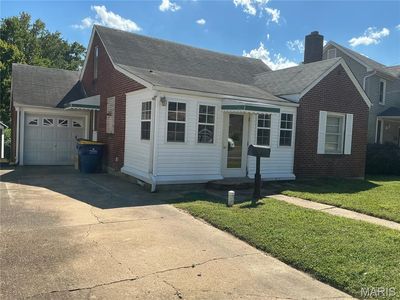 412 W Springfield Ave