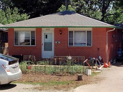 1597 Elmore Ave