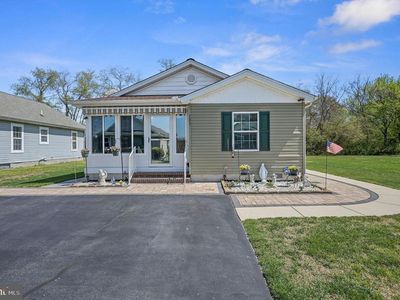 103 Barefoot Ln