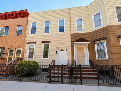 294 Schenck Ave