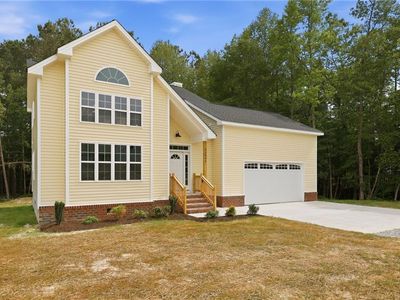 Property at 32496 Pebble Brook Dr, Franklin, VA