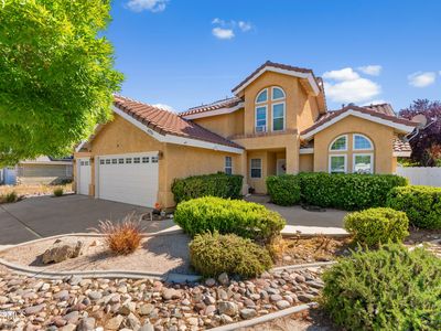 Property at 42526 61st St W, Quartz Hill, CA