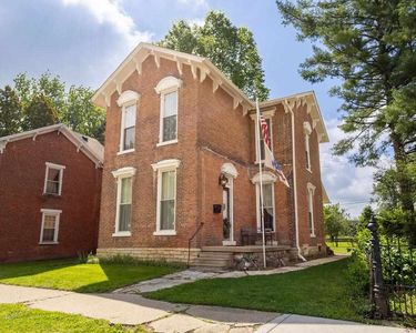 314 W Church St