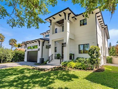 5004 S The Riviera St