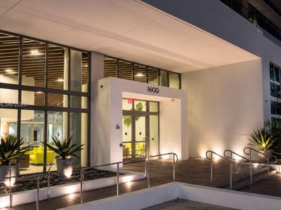 1600 SW 1st Ave APT 303