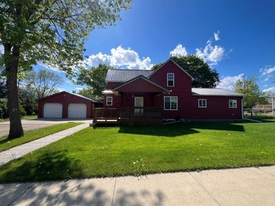 Property at 615 4th Ave E, Mobridge, SD