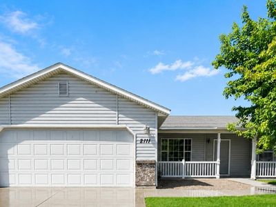2111 N Sparrow Hawk Ave