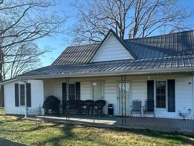 621 Holly Grove Church Rd