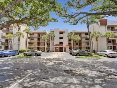 9520 Sea Grape Dr #306