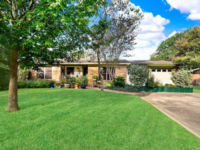 205 TRUDY LN