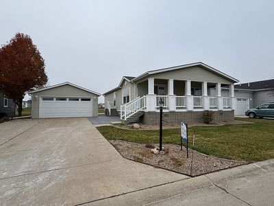 Property at 9602 Bishop Dr Unit 68, West Des Moines, IA
