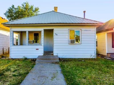 409 N 8th Ave
