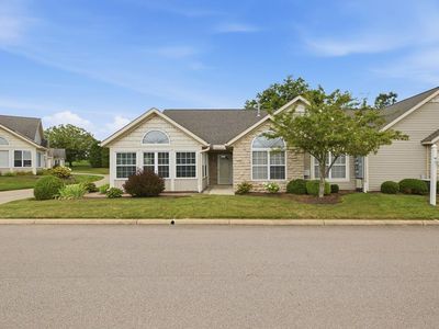 Property at 1182 Cobblefield Dr, Ontario, OH