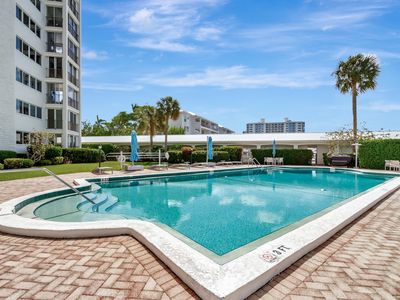 86 Macfarlane Drive #9-H