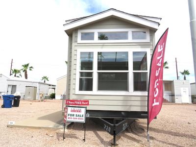 1452 S Ellsworth Rd #706