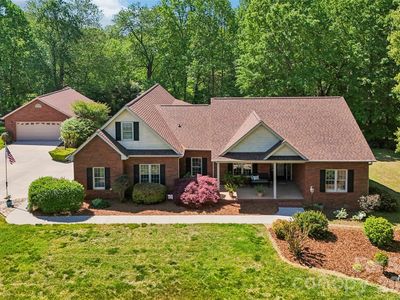 155 Howard Pond Loop