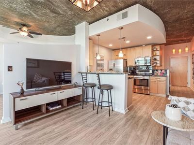 3324 Peachtree Rd NE UNIT 1313