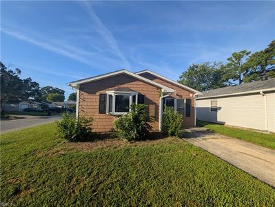 3836 Augustine Cir